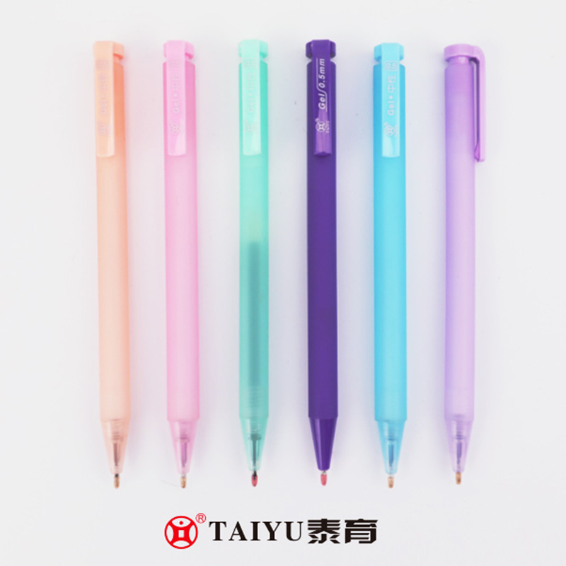 Ginagamit ng Mga Mag-aaral Ang Sikat na Bagong Transparent Matte Designgel Gel Pen 3147A