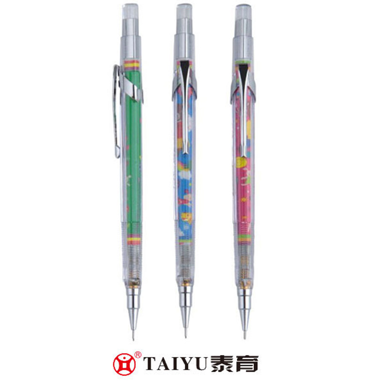 Gumagamit ang mga Mag-aaral ng Mechanical Pencil na May Triangular Pencil Holder At Eraser Mechanical Pencil 2113A